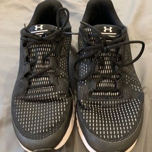 men’s under armor tennis shoes